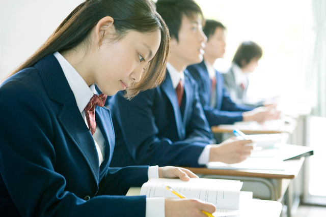 学費だけでなく学習内容